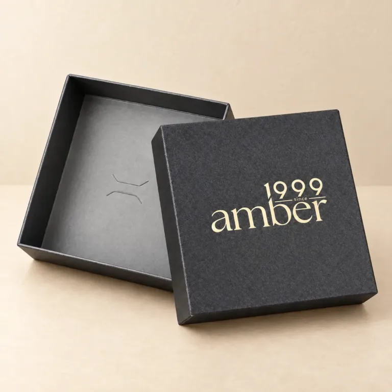 Czarne pudełko P5 z wieczkiem i logo 1999 amber